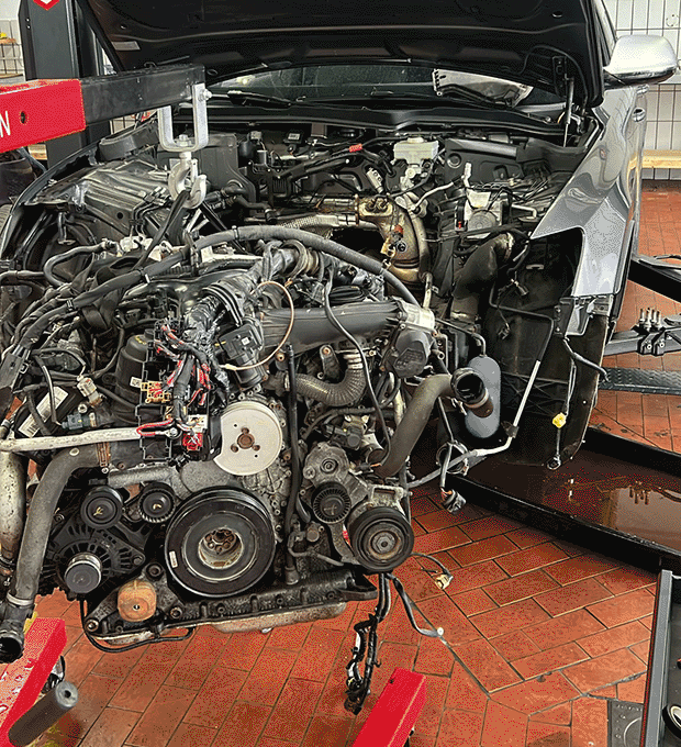 Audi SQ5,Motordiagnose,Motorinstandsetzung,Motorreparatur,Motorrevision,Motorschaden,Motorüberholung,Motorprobleme