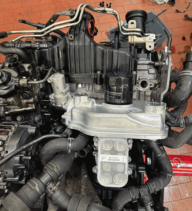 Volkswagen T5,Motordiagnose,Motorinstandsetzung,Motorreparatur,Motorrevision,Motorschaden,Motorüberholung,Motorprobleme